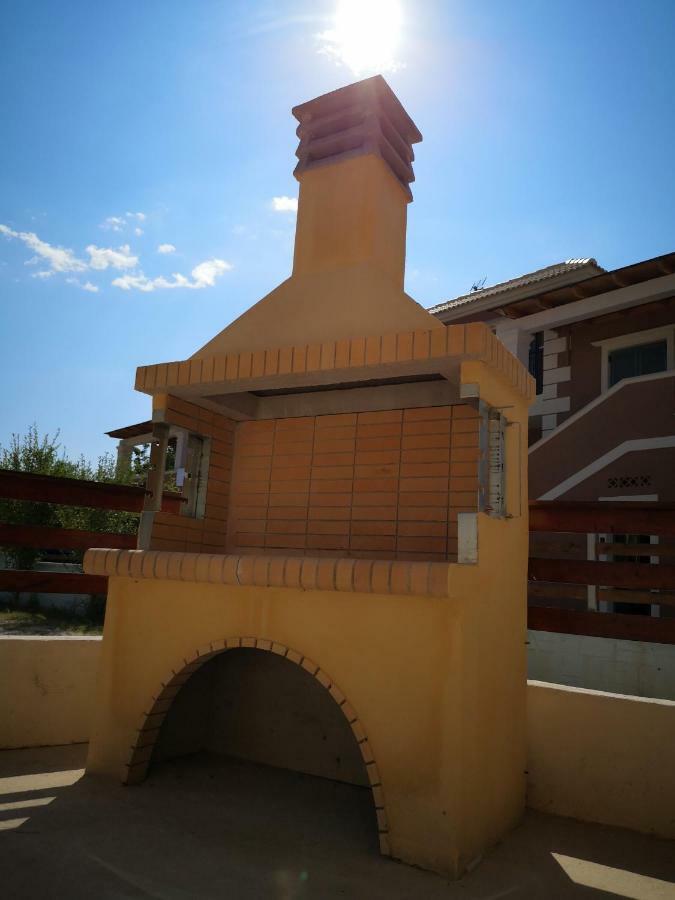 Apartment Alexis Armeno Marathias  Bagian luar foto